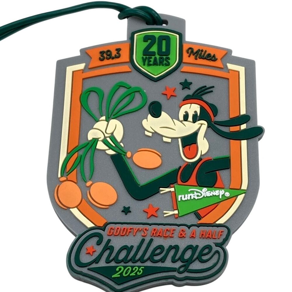 Run Disney 2025 Luggage Tag Goofy's Race & A Half Challenge 39.3 Miles New